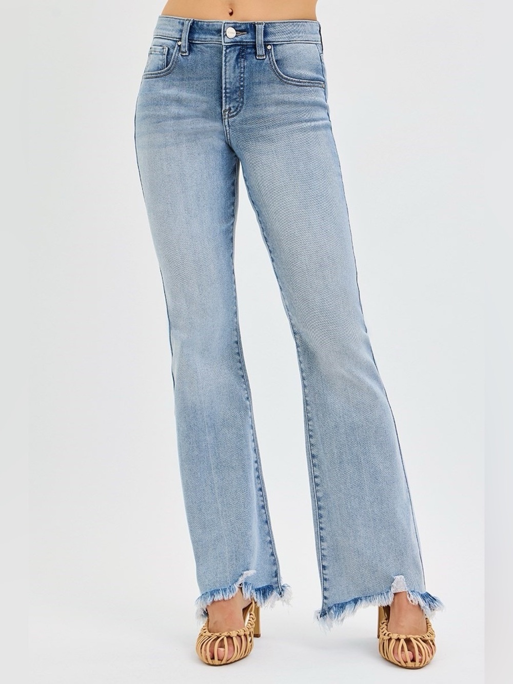 PF21287X MEDIUM PLUS Risen Tummy Control Mid Rise Flare w FrayHem DetailedJeans